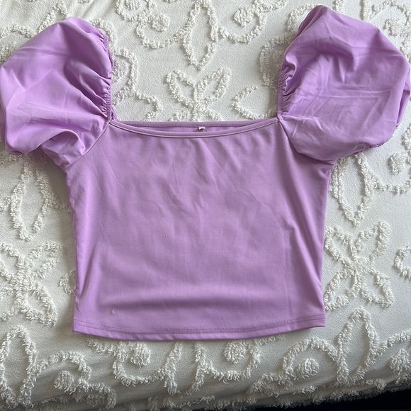 SHEIN Tops - Puff sleeve crop top